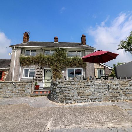 Aberdauddwr Villa Llanwnen Exterior photo